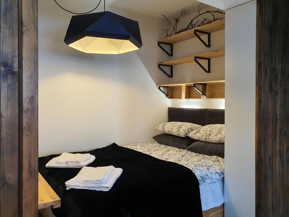 Apartmán Whitebeeapartament Vratislav Exteriér fotografie